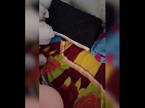 ❤️ Mening xonadoshim uyda yolg'iz qoladi, chunki eri ta'tilga ketadi va men uni sikish va eshagini sut bilan to'ldirish imkoniyatidan foydalanaman ❤️ Sluts uz.teatroporno.ru ❌
